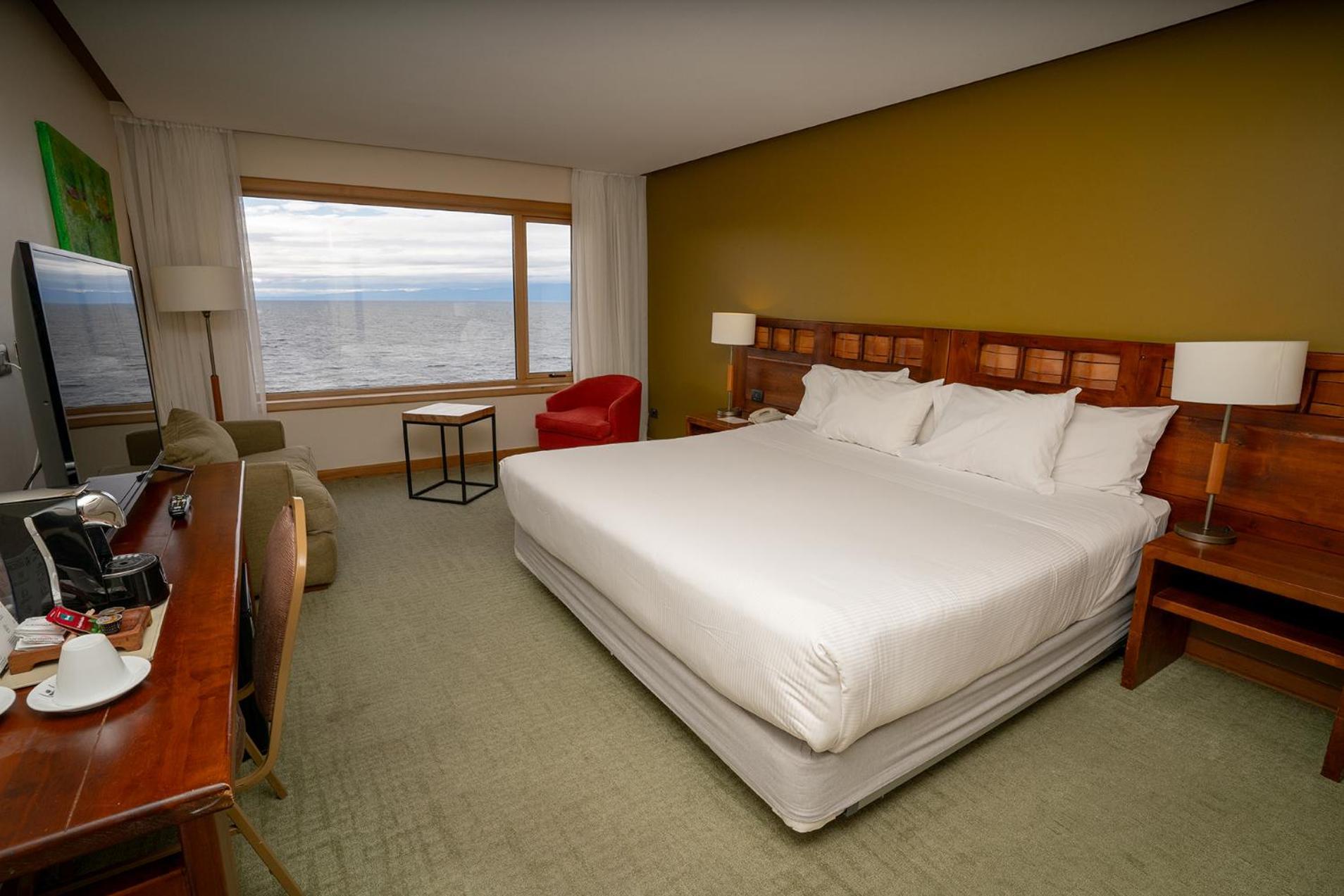 Wyndham Puerto Varas Pettra Luaran gambar A room at the Hotel