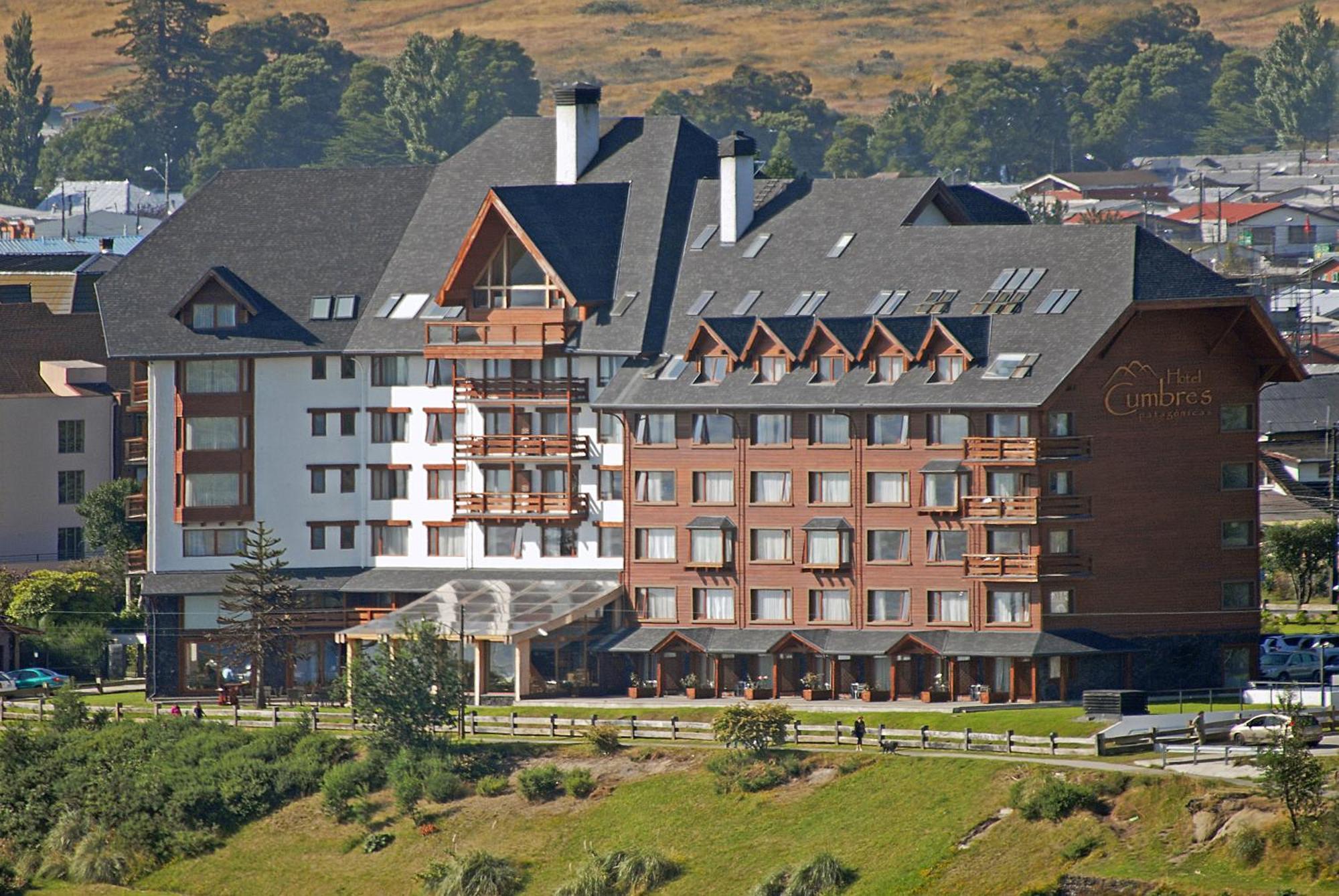 Wyndham Puerto Varas Pettra Luaran gambar The hotel